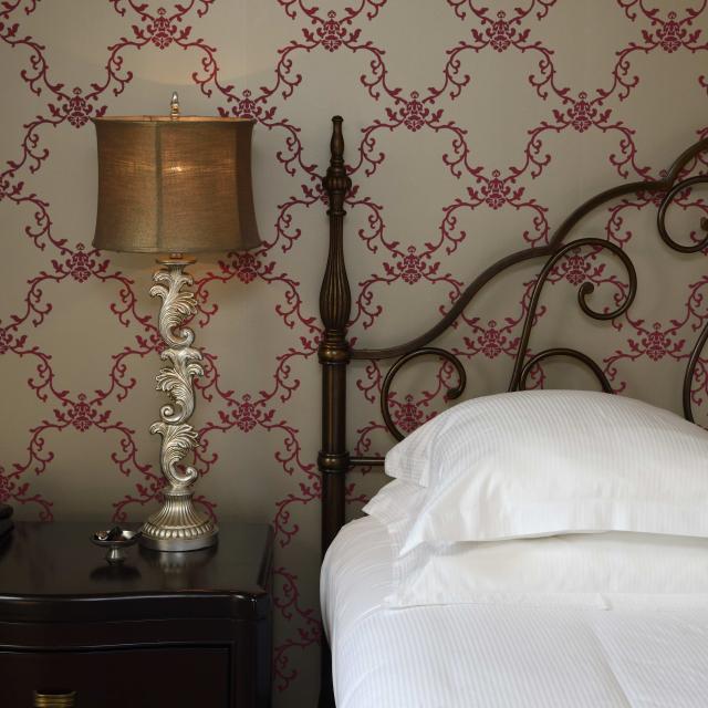 Chambres de l'Hôtel Nuits Saint-Pierre, hébergement en centre ville, Saint-Pierre, le 22 juillet 2016